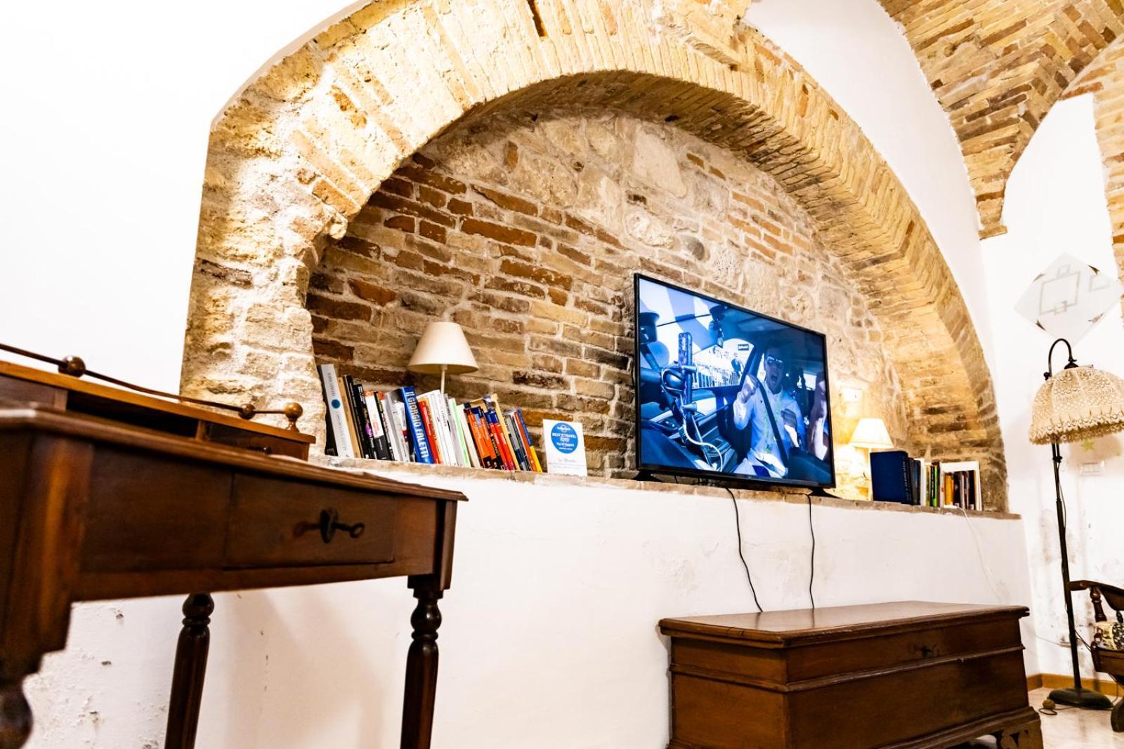La Rua Apartment อัสโกลีปิเชโน ภายนอก รูปภาพ