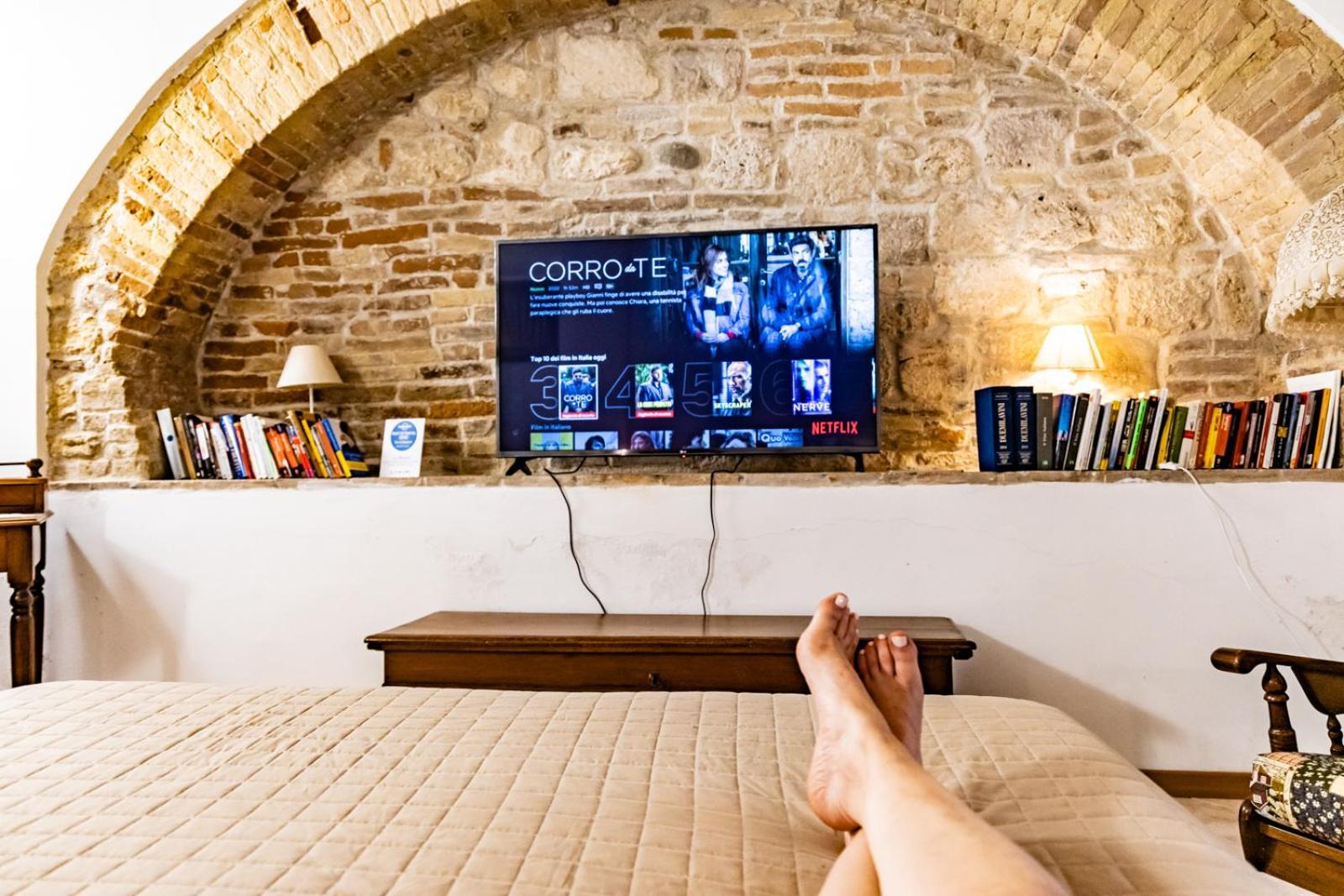 La Rua Apartment อัสโกลีปิเชโน ภายนอก รูปภาพ