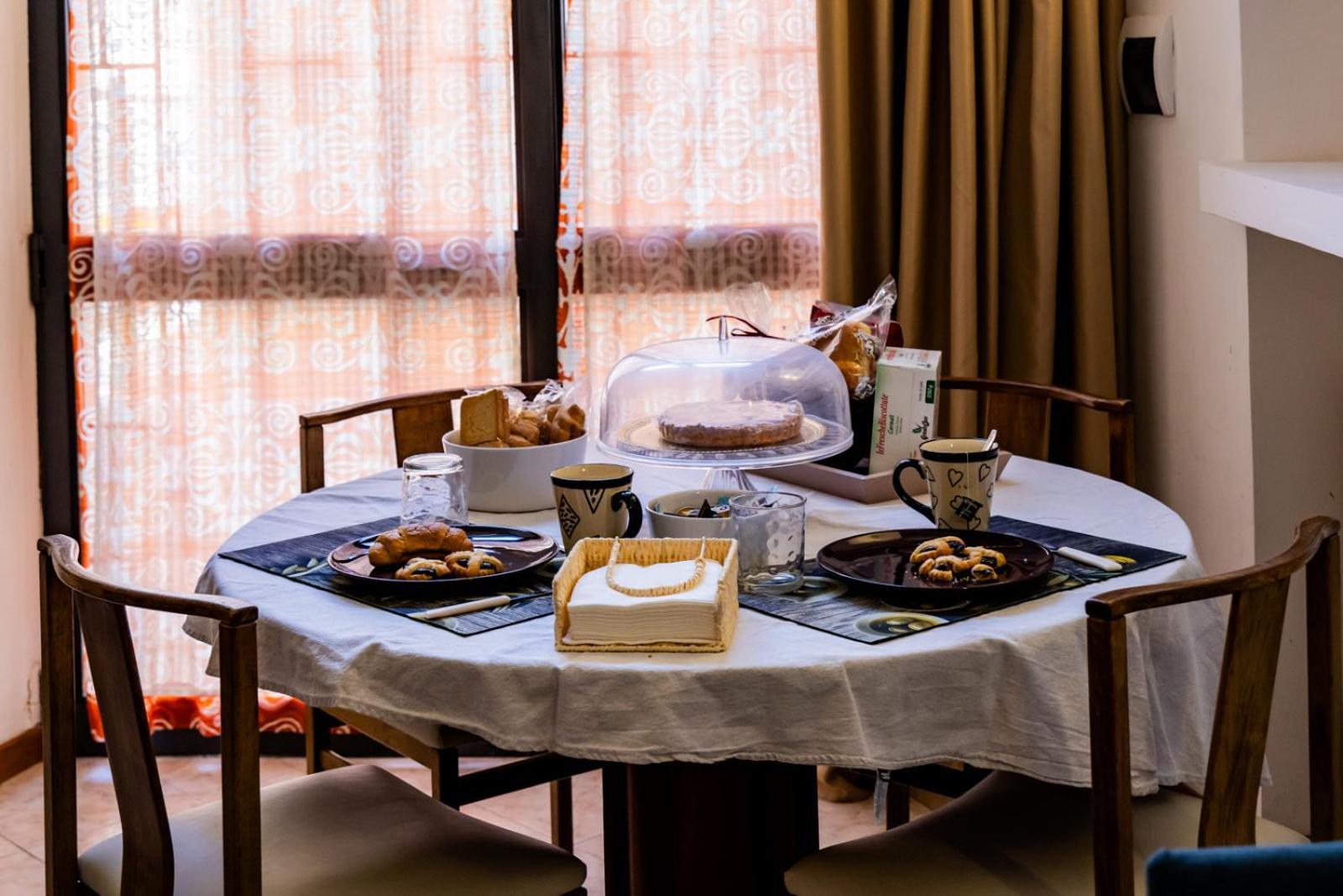La Rua Apartment อัสโกลีปิเชโน ภายนอก รูปภาพ